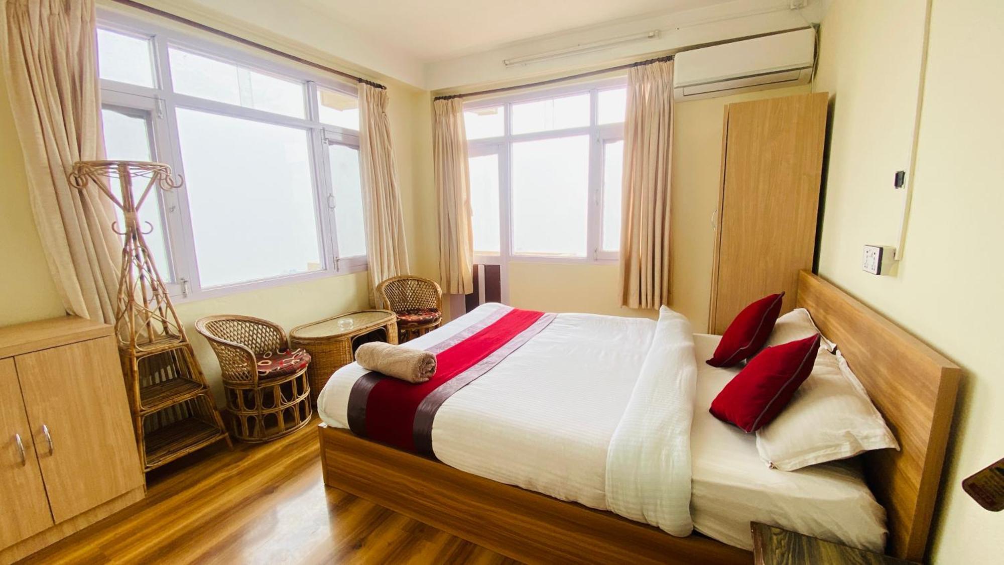 Himalayan Sunrise Hotel Dhulikhel Eksteriør billede